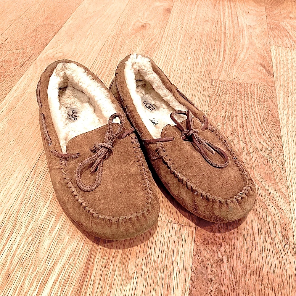 Ugg slippers/moccasins